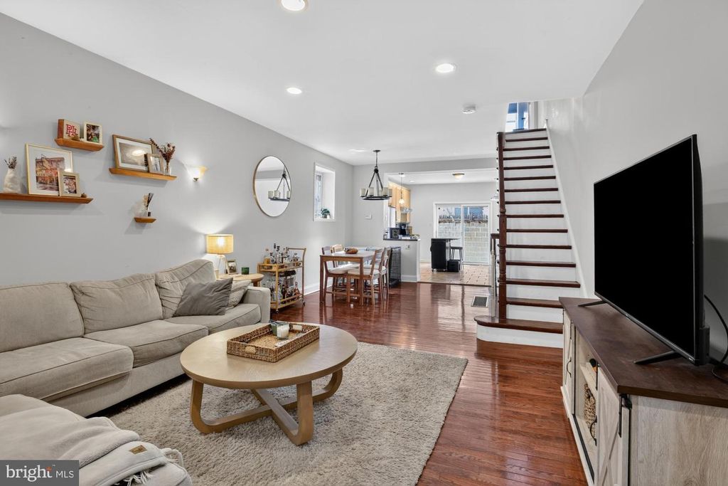 1202 GERRITT ST, Philadelphia, PA 19147