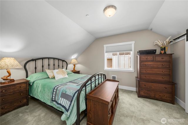 31024 6th Lane SW, Federal Way, WA 98023
