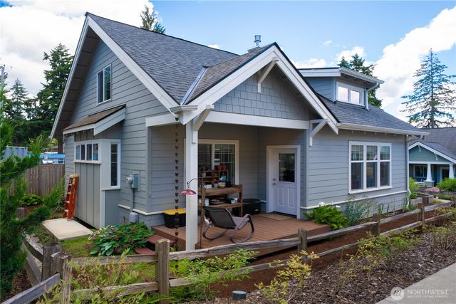 31024 6th Lane SW, Federal Way, WA 98023