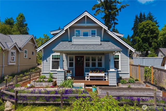 31024 6th Lane SW, Federal Way, WA 98023