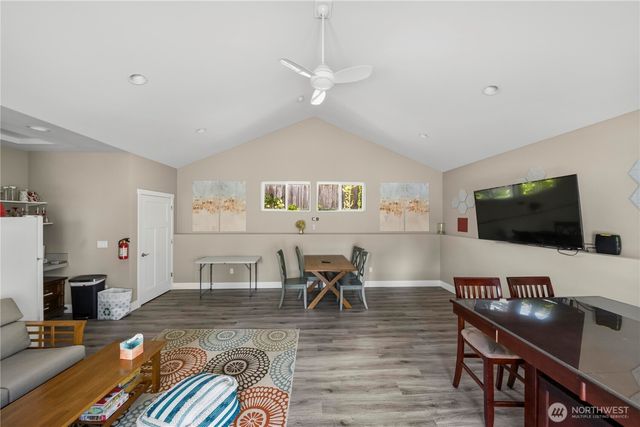 31024 6th Lane SW, Federal Way, WA 98023