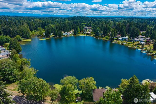 31024 6th Lane SW, Federal Way, WA 98023