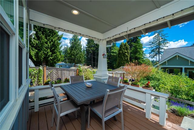 31024 6th Lane SW, Federal Way, WA 98023