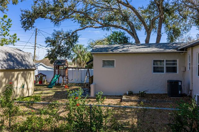 2813 59TH AVENUE N, St Petersburg, FL 33714