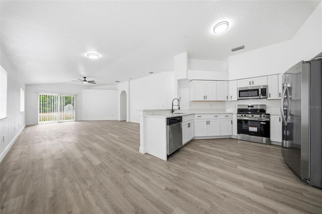 504 LINDSAY ANNE COURT, Plant City, FL 33563