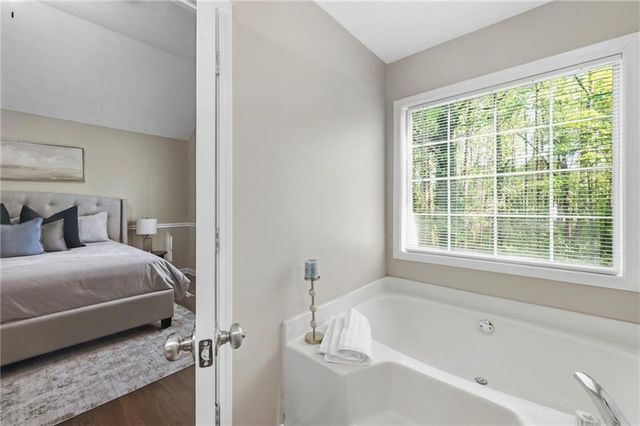 4215 New Towne Drive, Powder Springs, GA 30127