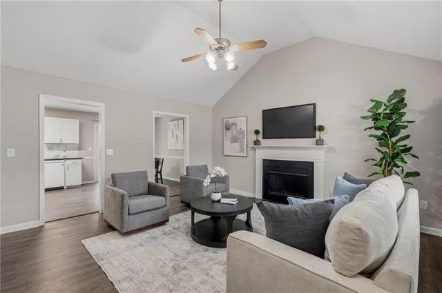 4215 New Towne Drive, Powder Springs, GA 30127