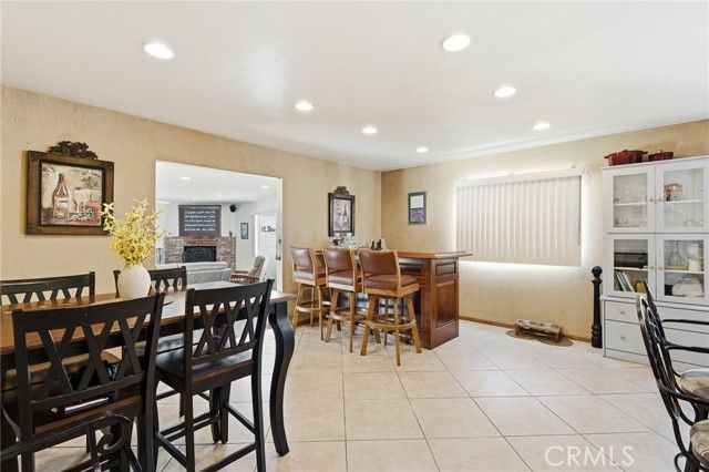 1466 Briarcroft, Claremont, CA 91711