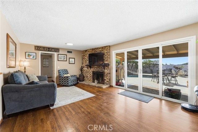 1466 Briarcroft, Claremont, CA 91711