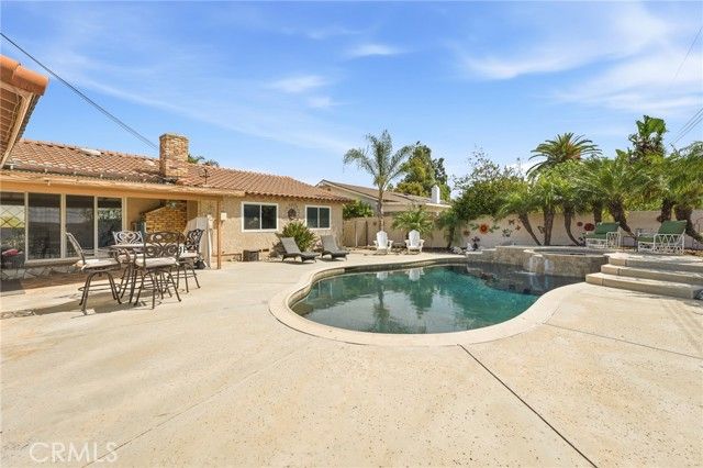 1466 Briarcroft, Claremont, CA 91711