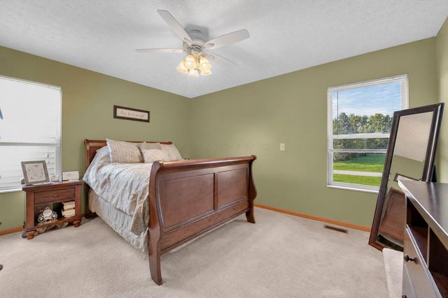 1548 Grove Hill Drive, Columbus, OH 43240
