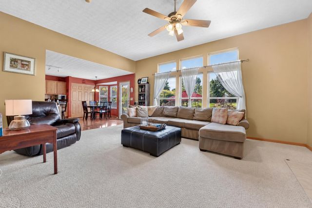 1548 Grove Hill Drive, Columbus, OH 43240