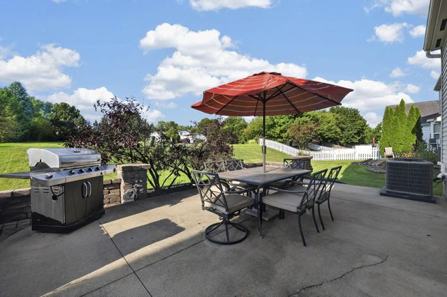 1548 Grove Hill Drive, Columbus, OH 43240