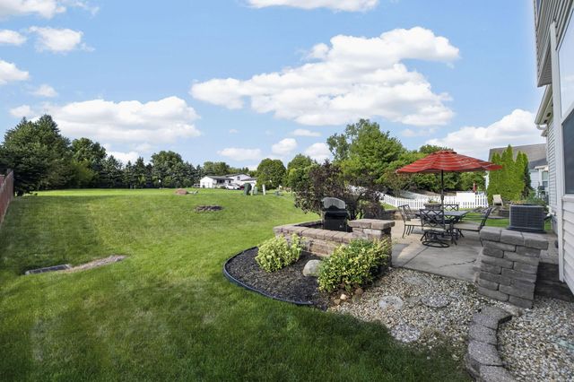 1548 Grove Hill Drive, Columbus, OH 43240