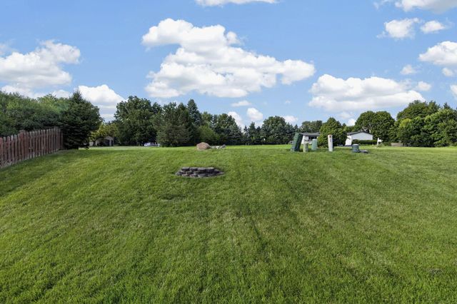 1548 Grove Hill Drive, Columbus, OH 43240