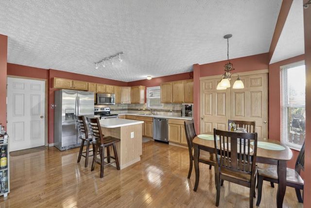 1548 Grove Hill Drive, Columbus, OH 43240