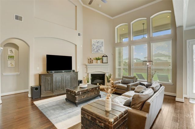 1500 Richland Hollow Lane, Friendswood, TX 77546