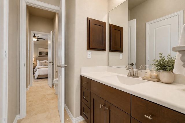 1500 Richland Hollow Lane, Friendswood, TX 77546
