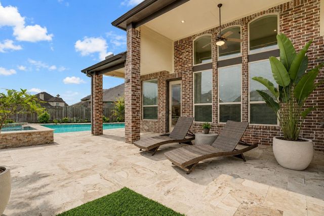 1500 Richland Hollow Lane, Friendswood, TX 77546