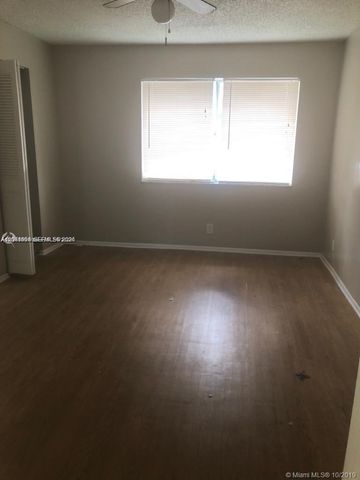 5840 NW 21st Street 42-A, Lauderhill, FL 33313