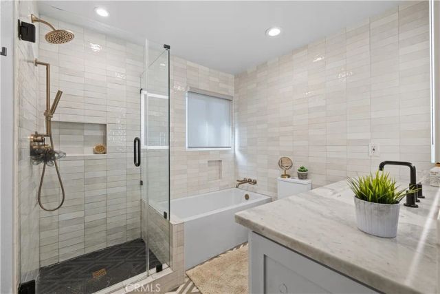 2195 Harwood North, Orange, CA 92865