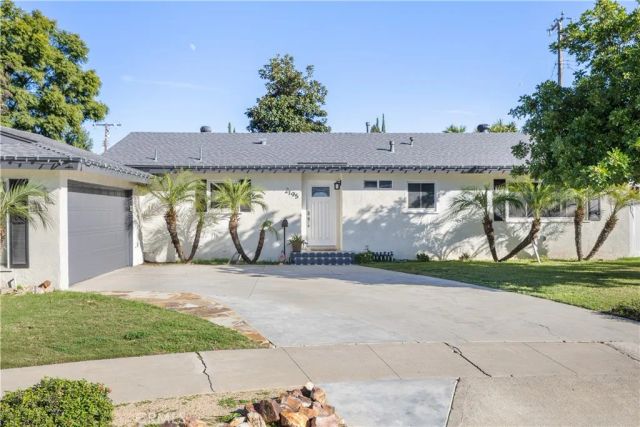2195 Harwood North, Orange, CA 92865