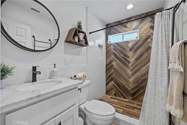 2195 Harwood North, Orange, CA 92865