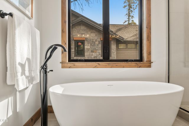 17739 Preservation Loop 473, Bend, OR 97707