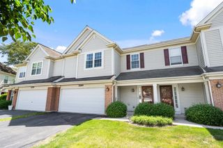 2264 Daybreak Drive 2264, Lake In The Hills, IL 60156