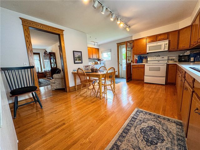 80 East Main Street, Leroy, NY 14482