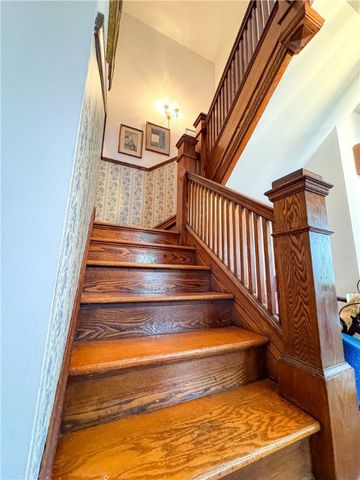 80 East Main Street, Leroy, NY 14482