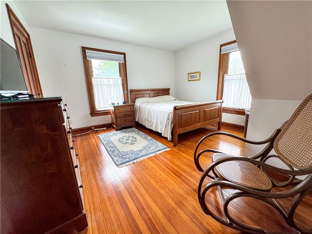 80 East Main Street, Leroy, NY 14482