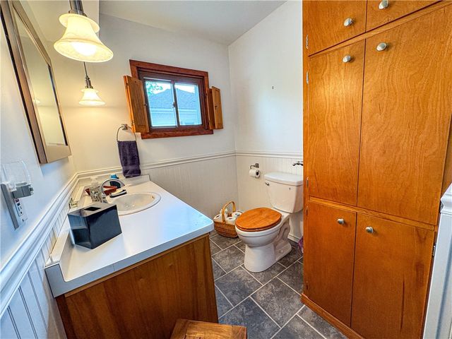 80 East Main Street, Leroy, NY 14482