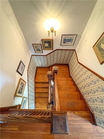 80 East Main Street, Leroy, NY 14482