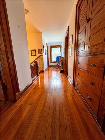 80 East Main Street, Leroy, NY 14482