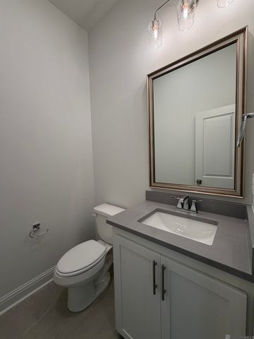 205 Queens Way, Thibodaux, LA 70301