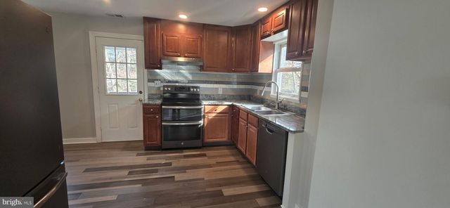 24 BLACKISTON AVE, Cumberland, MD 21502