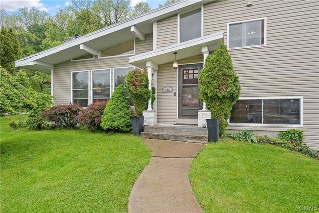 246 Waldorf Parkway, Dewitt, NY 13224