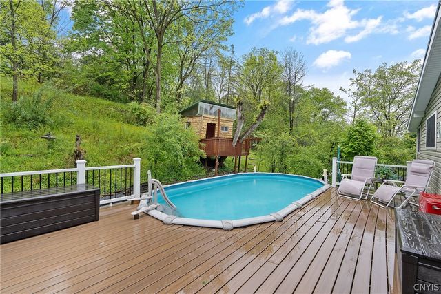 246 Waldorf Parkway, Dewitt, NY 13224