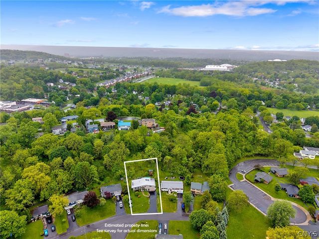 246 Waldorf Parkway, Dewitt, NY 13224