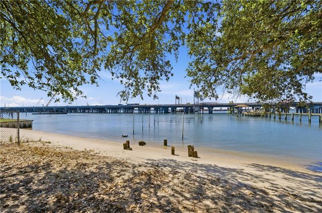 1129 Little Bay AVE, Norfolk, VA 23503