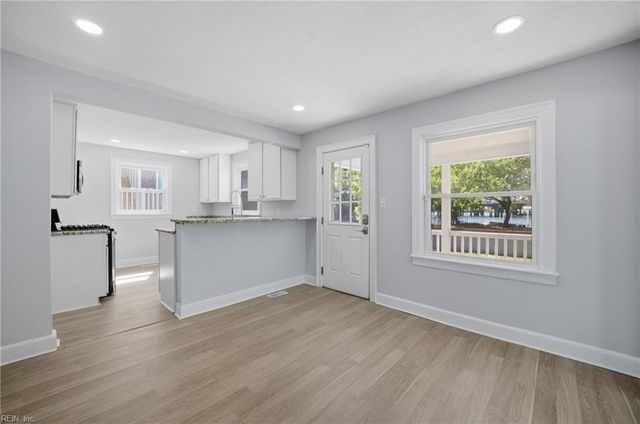 1129 Little Bay AVE, Norfolk, VA 23503