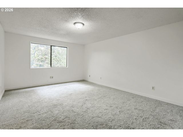 14853 Nw HUNTERS Dr, Beaverton, OR 97006