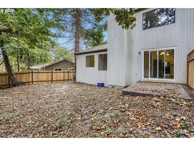 14853 Nw HUNTERS Dr, Beaverton, OR 97006