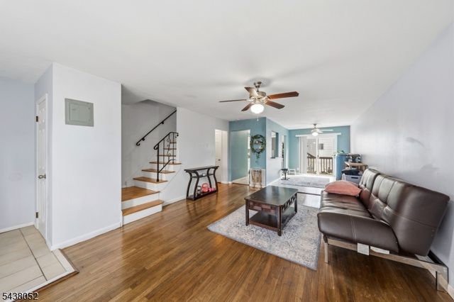 94 E 28th St, Bayonne City, NJ 07002