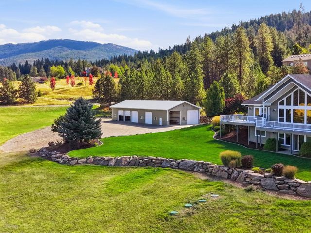6105 S Harvest Ln, Greenacres, WA 99016