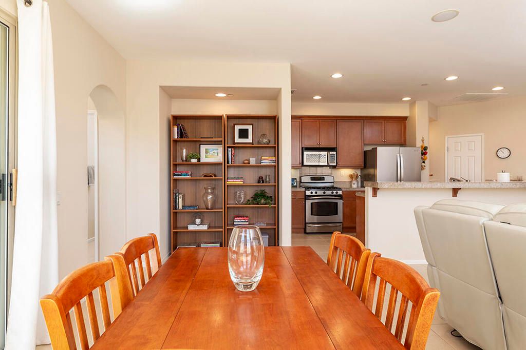 Image 17 of property listing at 1370 Yermo Drive S, Palm Springs, CA 92262