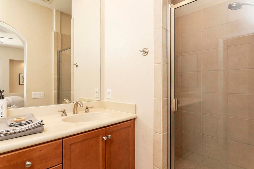 Image 33 of property listing at 1370 Yermo Drive S, Palm Springs, CA 92262