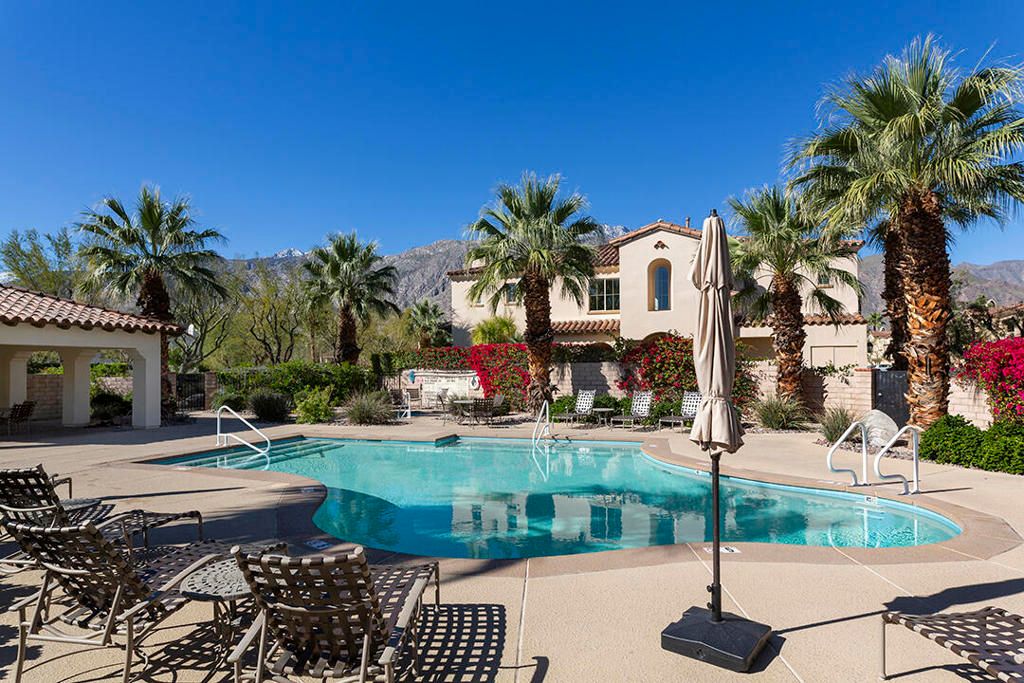 Image 37 of property listing at 1370 Yermo Drive S, Palm Springs, CA 92262