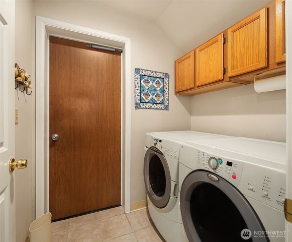 3121 206th Place SW, Lynnwood, WA 98036
